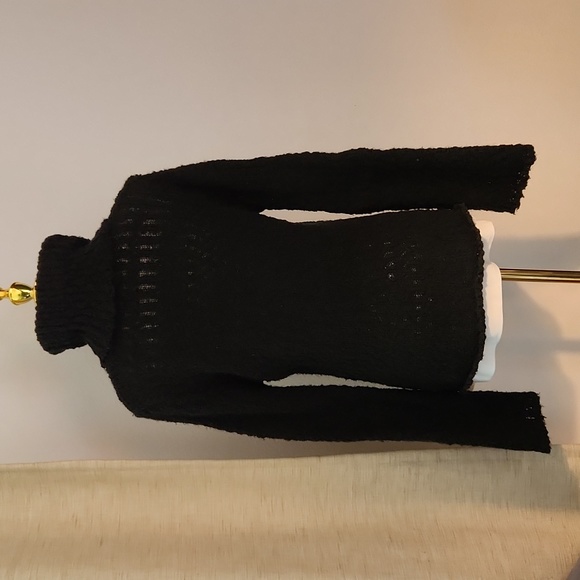 Womens sweater - Picture 3 of 7